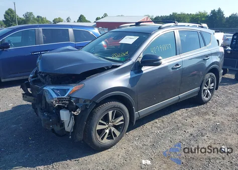 2017 Toyota Rav4 Xle из США, поврежденный, VIN JTMRFREVXHD220264